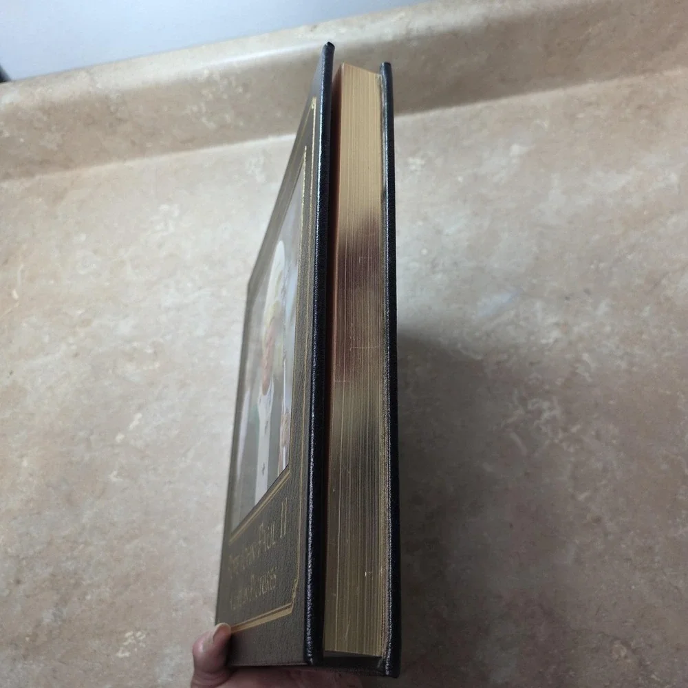 Pope‎ John Paul II A Life In Pictures Dherbier Verlhac HC Black Leather Taunton